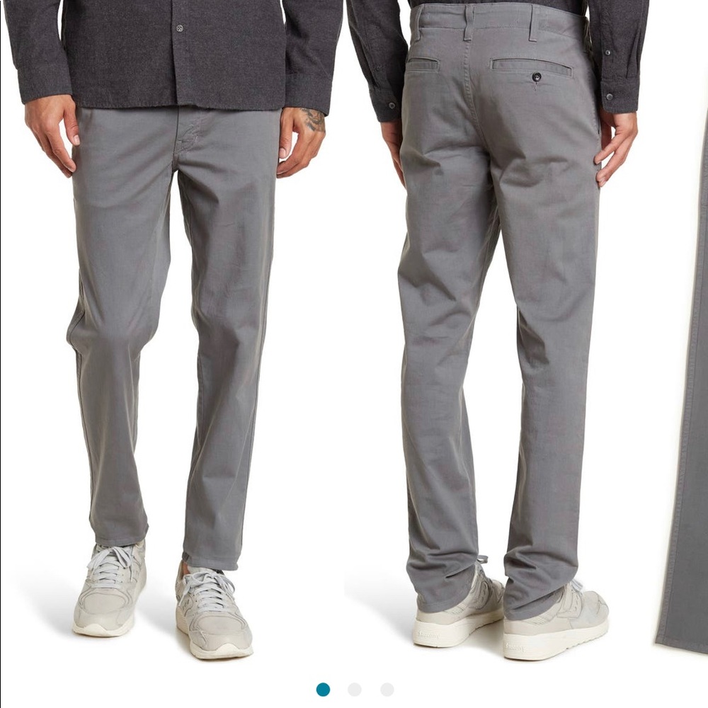 BLDWN 10.5" rise, 30" inseam (size 28) Zip fly with button closure. 32 waist